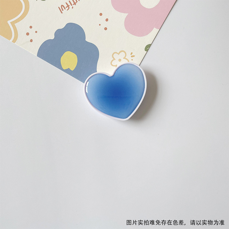 爱心渐变蓝