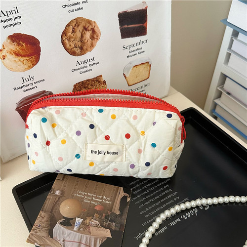  new high-looking cute cartoon polka dot pencil bag Korean primary and secondary school student stationery bag multi-functional storage bag