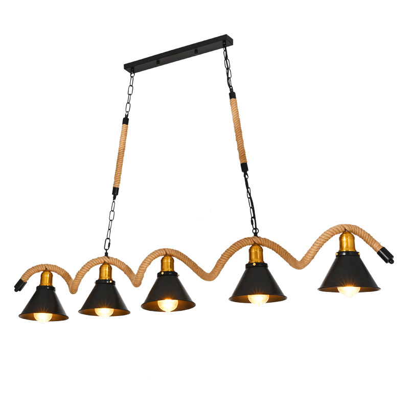 Loft hotel restaurante café bar retro industrial creativo candelabro de hierro forjado