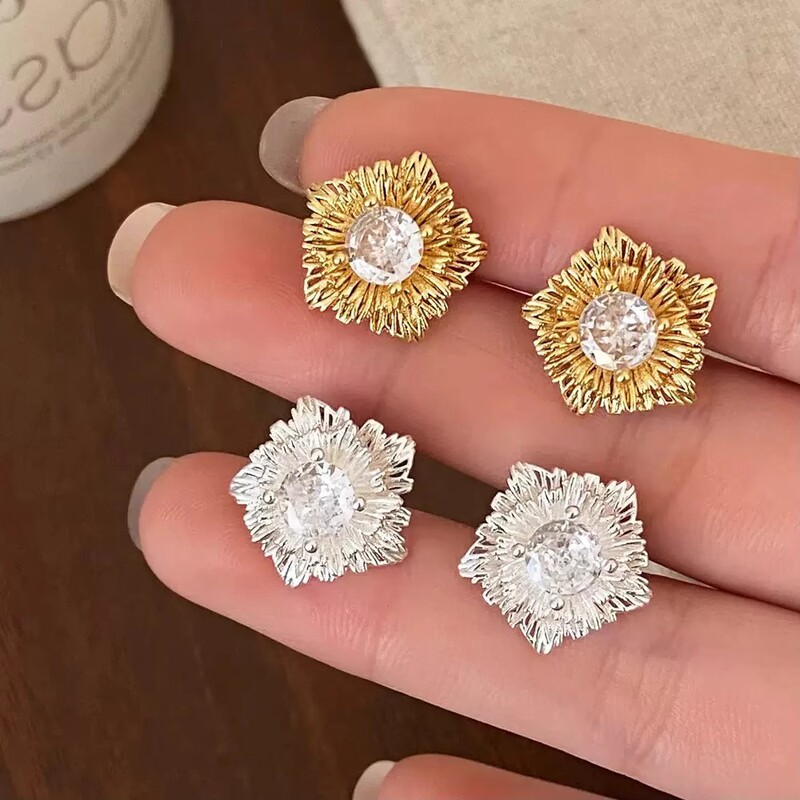 简约复古金属锆石花朵耳环女轻奢小众气质高级感耳钉精致潮流耳饰|undefined