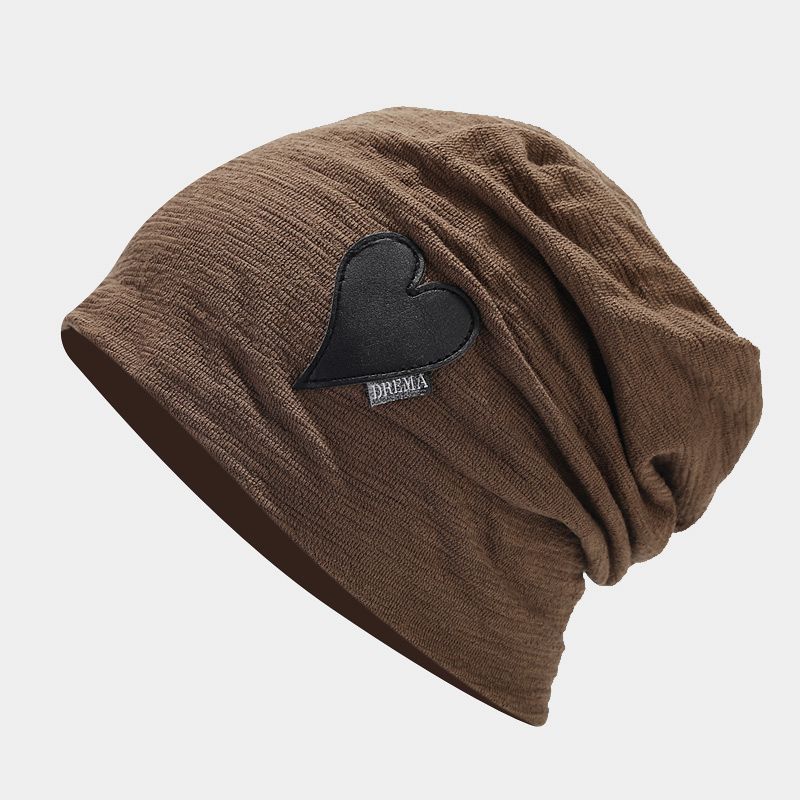 Daily Occasion Cotton Material Women's Elegant Simple Style Letter Heart Shape Beanie Hat