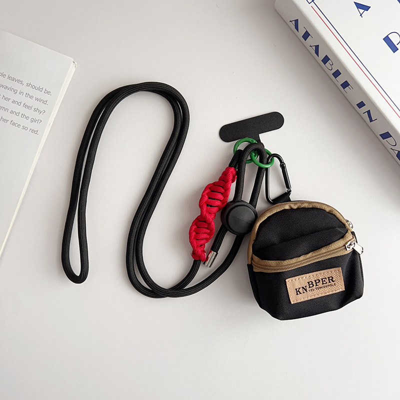 Bper negro + cuerda larga de mina negra y roja + tarjeta t negra + botón d negro