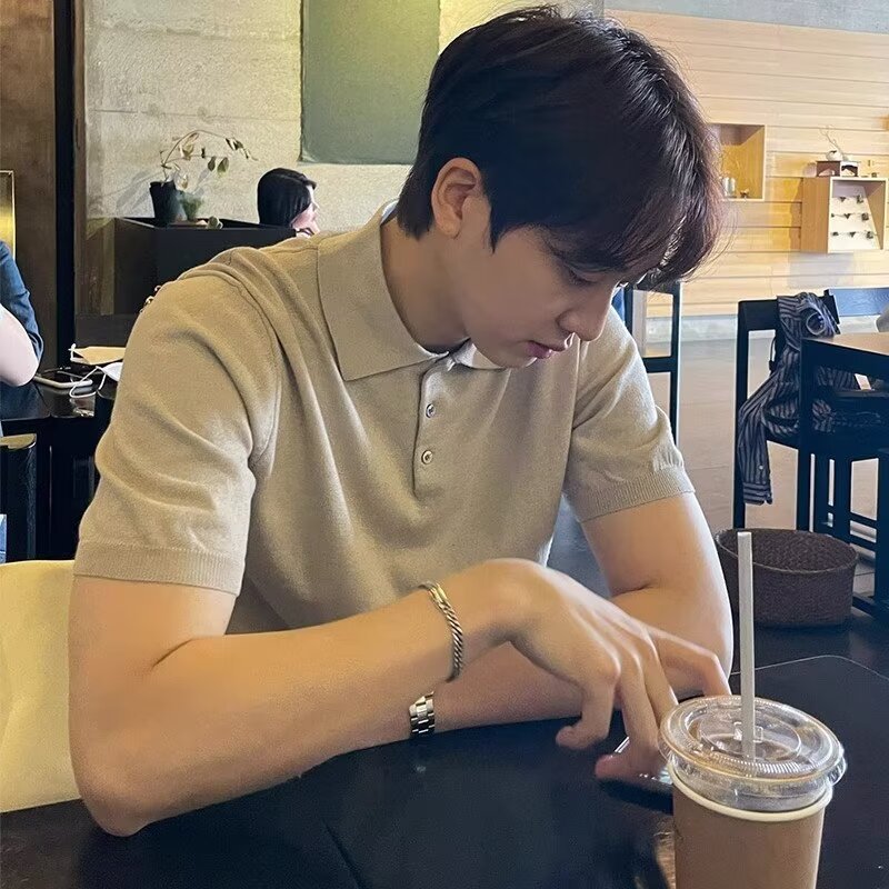 Camisa POLO casual delgada de estilo de verano de estilo maduro ligero, camiseta simple de moda retro americana, hombre de moda de manga corta