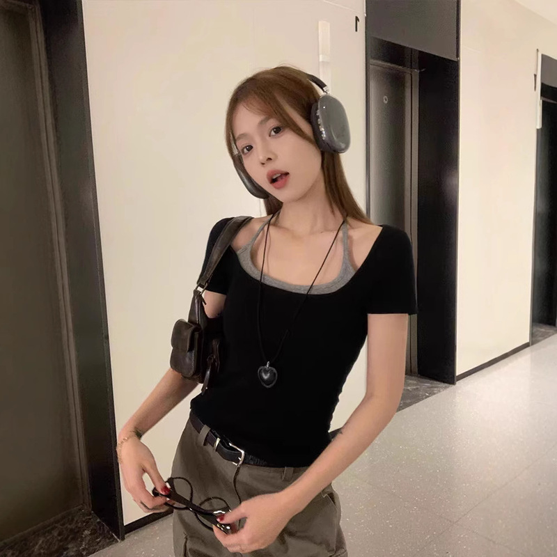 Black Fake Two-Piece Stitching U-Neck Short-Sleeved T-Shirt Women's Summer Small Hot Girl Slim-Fit Slimming Short Halter Top