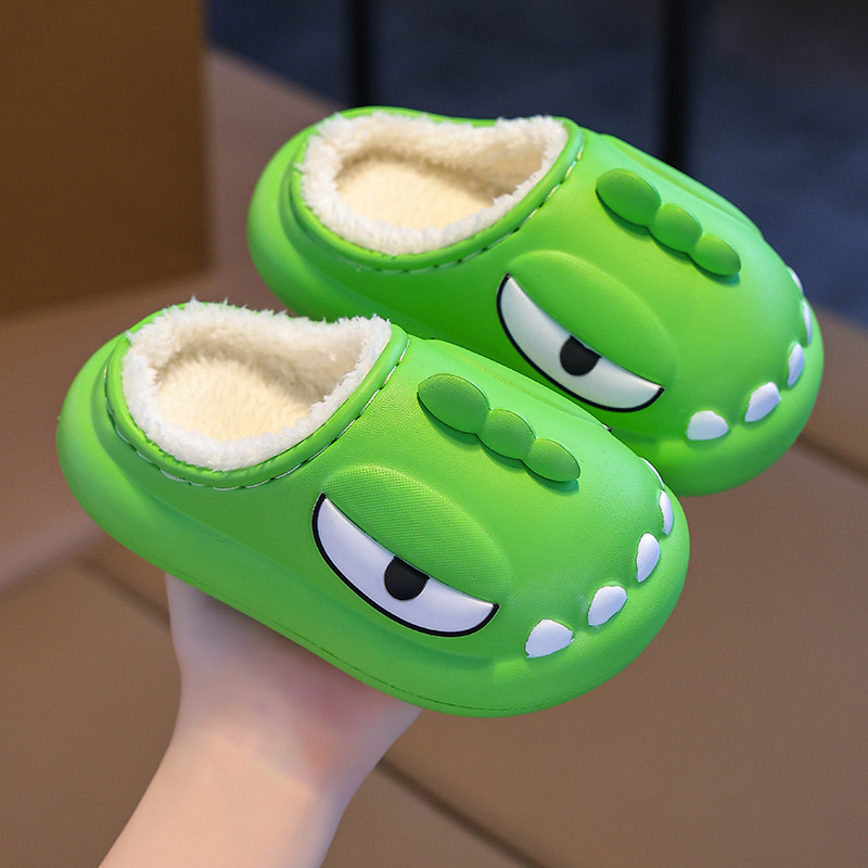 2025 nuevos zapatillas de algodón de invierno para niños a prueba de agua para niños y niñas, padres e hijos, zapatos de algodón cálidos para niños mayores