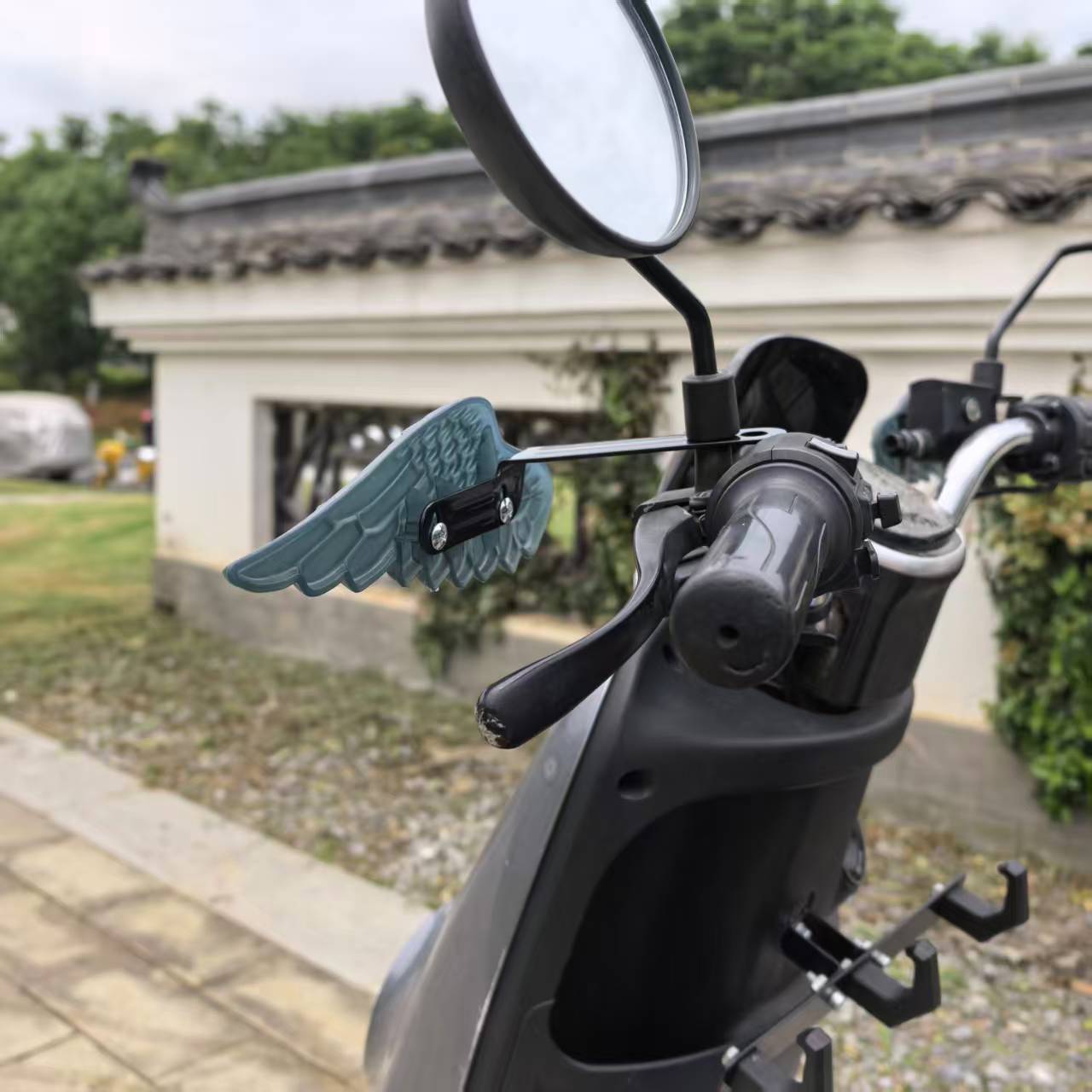 New electric bicycle pedal electric motorcycle brake handle anti-squeezing windproof raincoat brake modification accessories