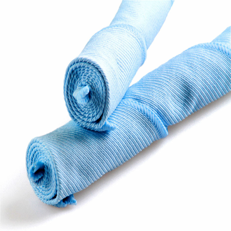 Microfiber Glass Cleaning Cloth for Wiping Glass, Wiping Mirrors, Wiping Cups, Quickly Absorbs Water Without Leaving Traces