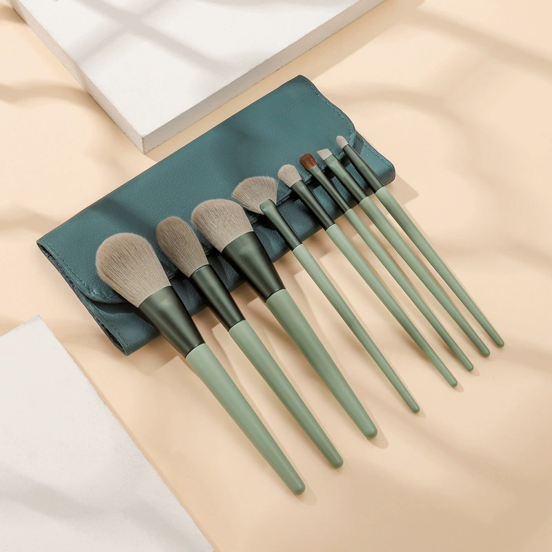 Soft polyurethane brush