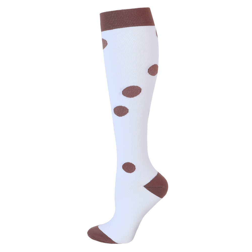 핑크 ECG 시리즈-흰색 배경에 다크 브라운 점