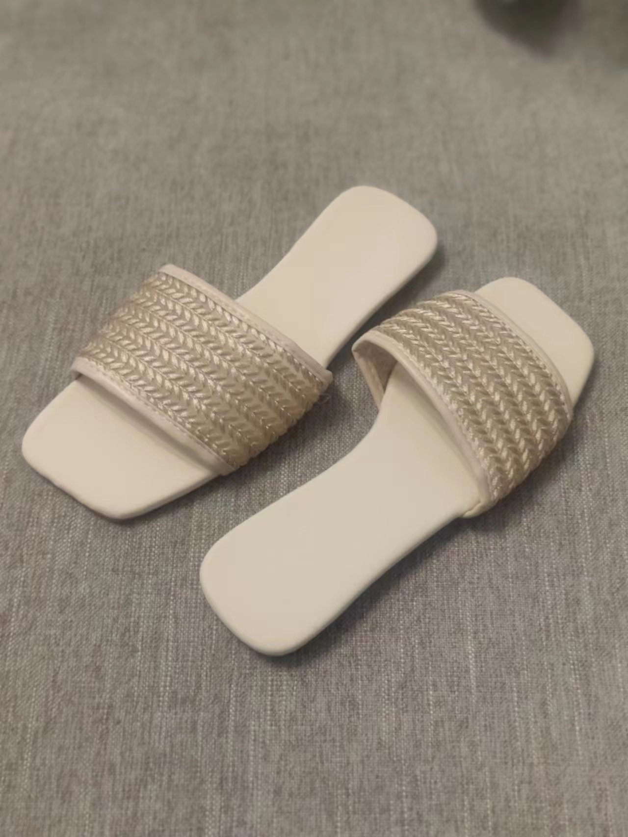 Sandales tissées à fond plat pour femmes, vêtements d'extérieur d'été, pantoufles taille unique, nouvelle collection 2023_voghion.com