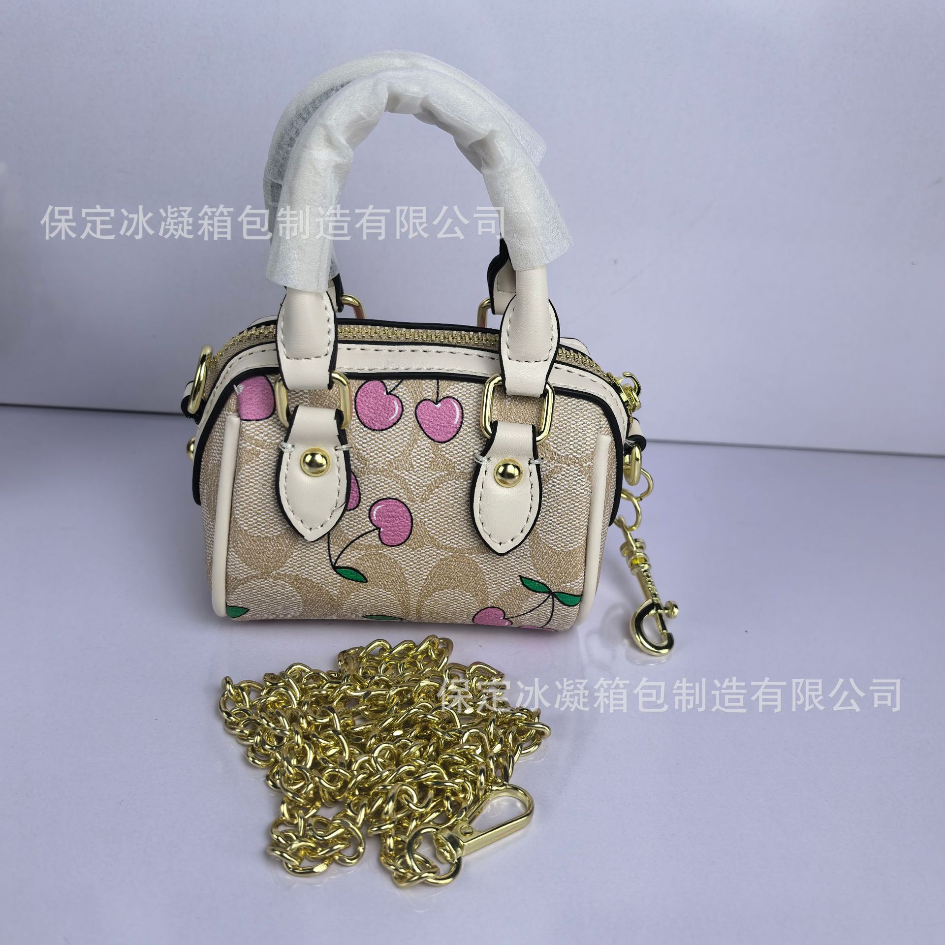 3fb67a22cc399636320a9c6822250f
