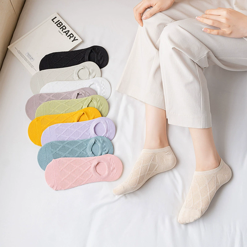 Женские летние тонкие носки с глубоким вырезом до щиколотки, милые носки ярких цветов, силиконовые Нескользящие невидимые носки с низким верхом