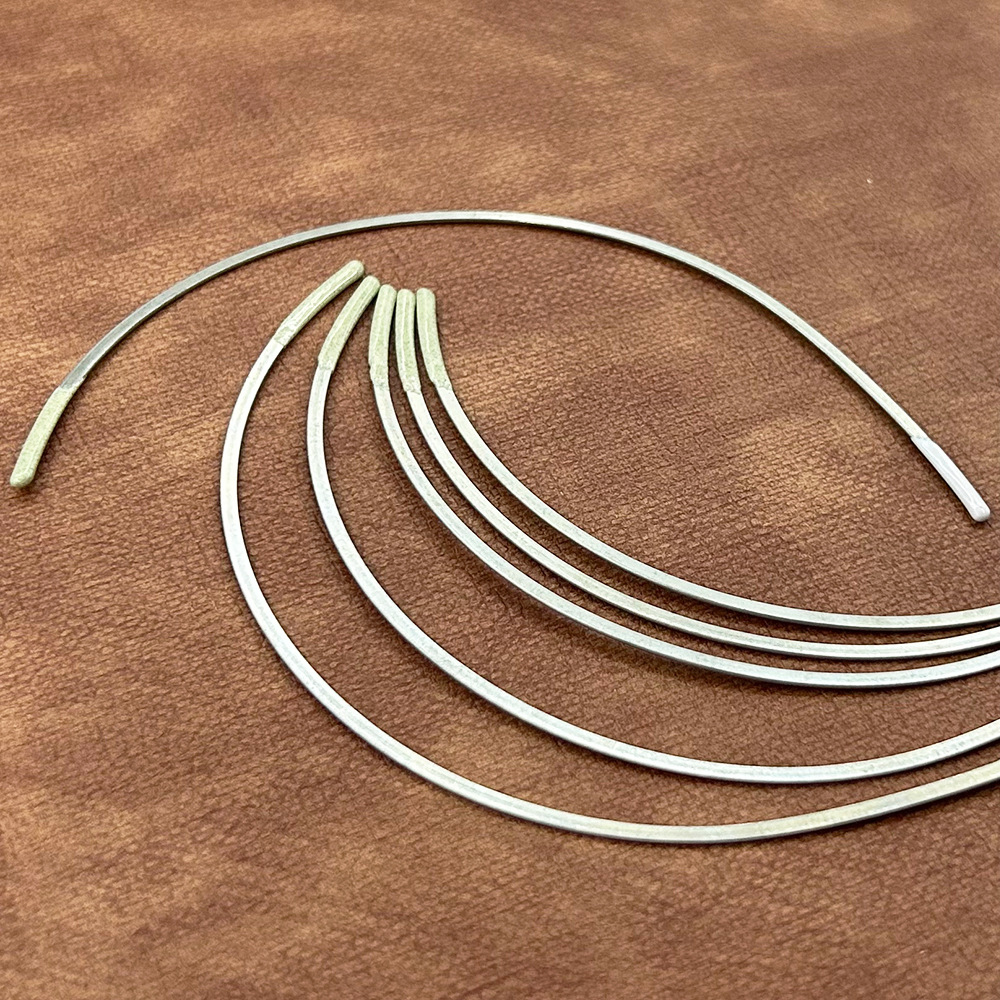 工厂生产文胸电镀高碳钢钢圈 普通便宜防生锈胸托 高韧性固定钢托