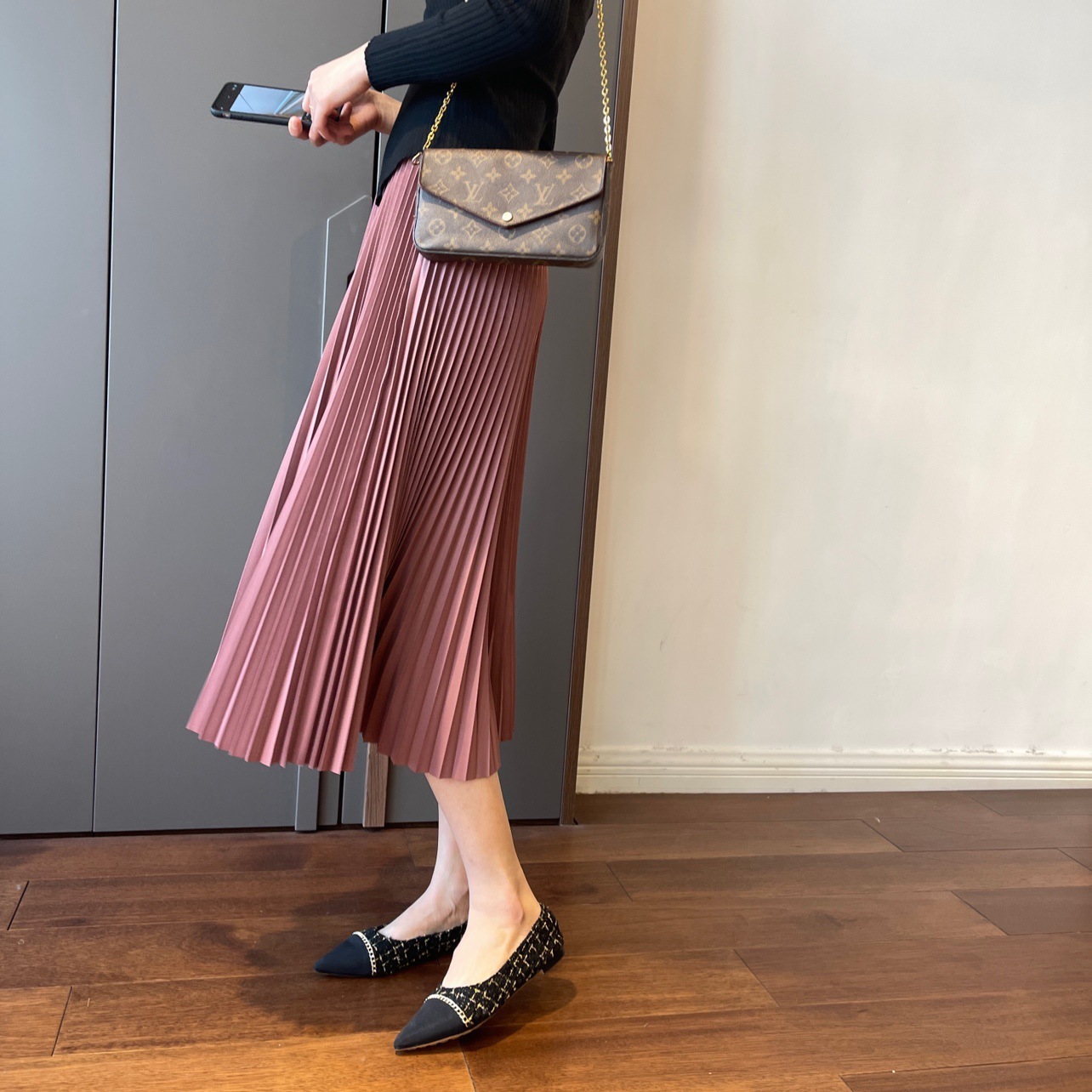Summer elegant pleated skirt