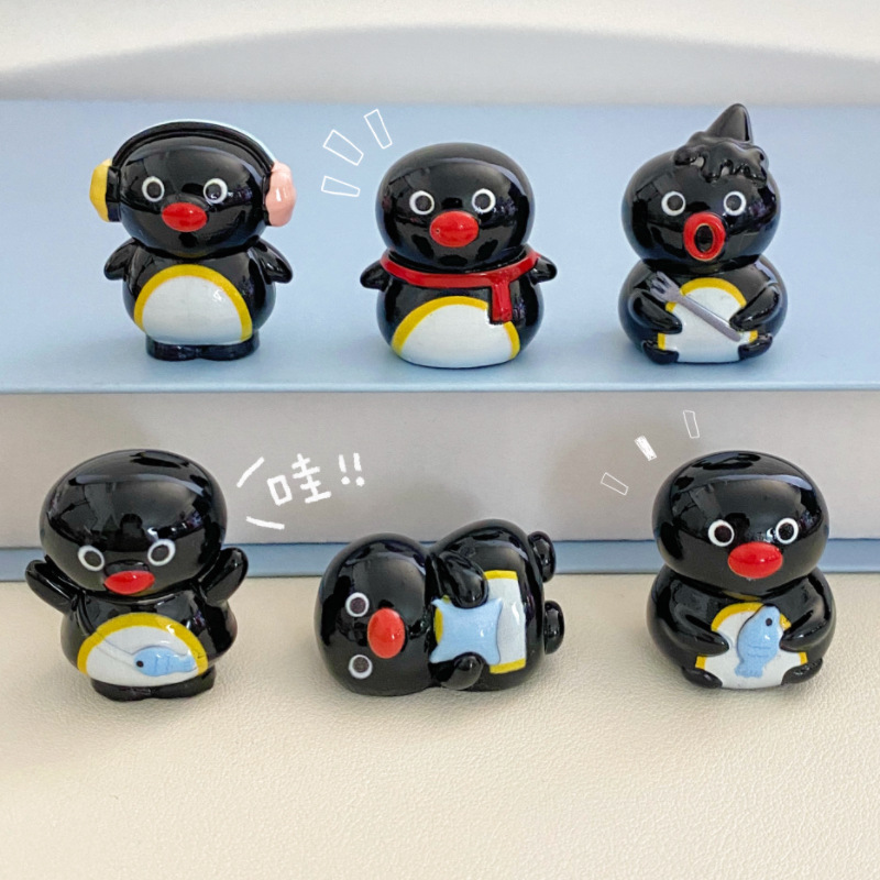 卡通立体企鹅树脂diy钥匙扣工艺品配件桌面装饰品车载小摆件批发