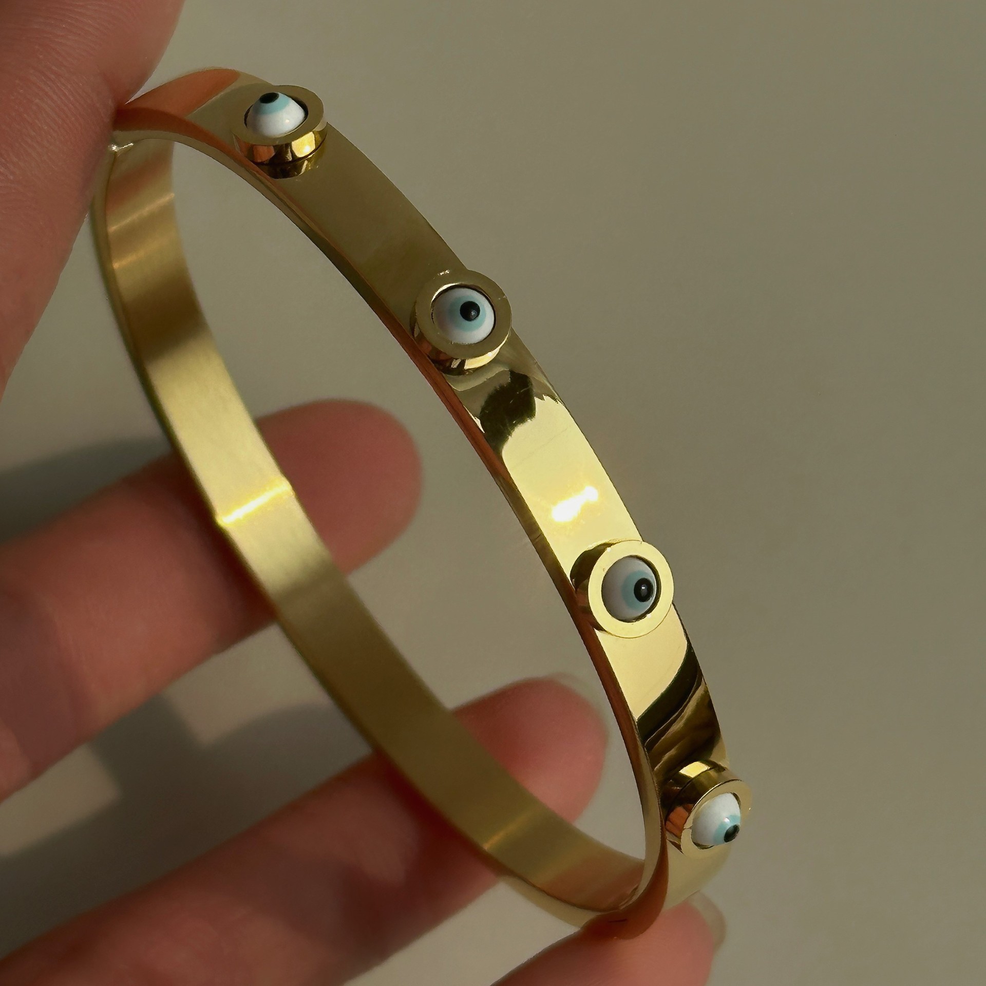 Street Occasion Wholesale Simple Style Eye Titanium Steel 18k Gold Plated Zircon Bangle