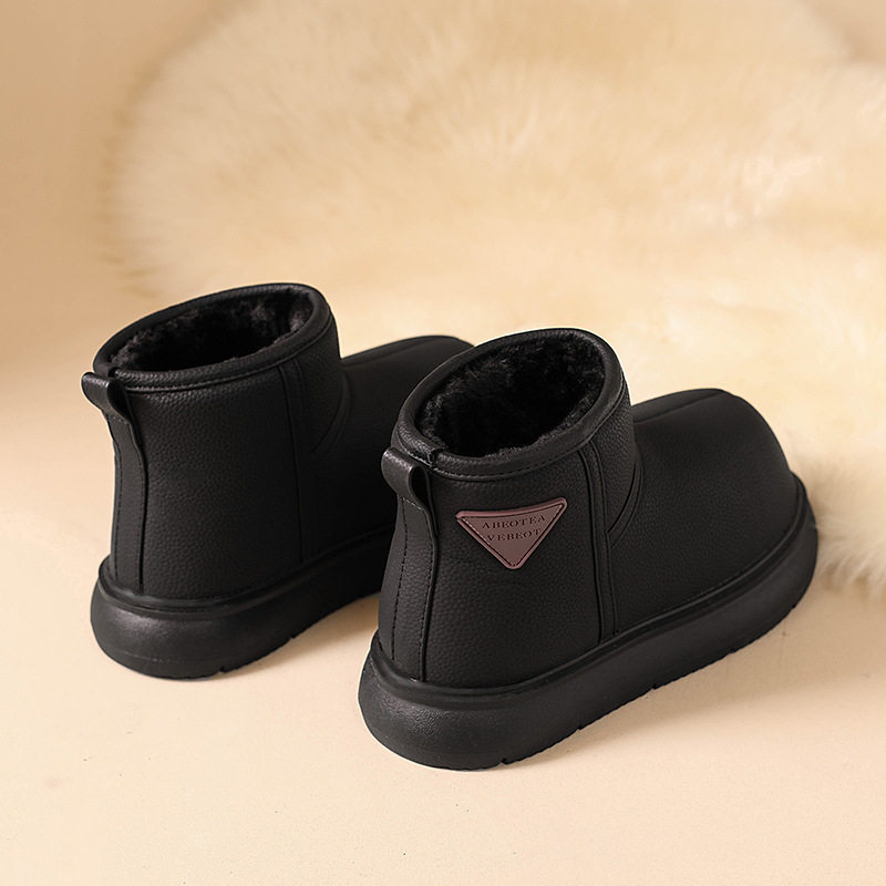 Bốt đi tuyết nữ da lì lót lông giữ ấm, đế cao 3-5 cm — màu đen