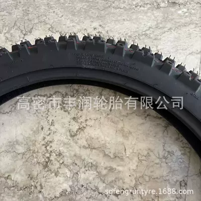 Yolsuzluq şinləri Tires Are Thickeneded, Non-Slip