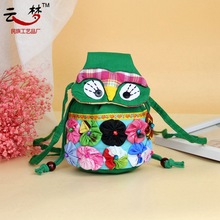 斜挎包布艺卡通猫头鹰斜挎包手工花朵收口迷你水桶包可爱零钱包包