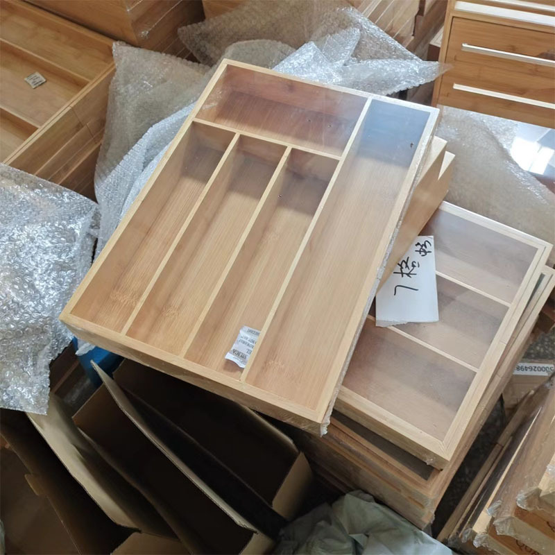 Amazon productos de bambú transfronterizos al por mayor cajón de cocina retráctil cuchillo y tenedor caja de almacenamiento de organización a prueba de polvo