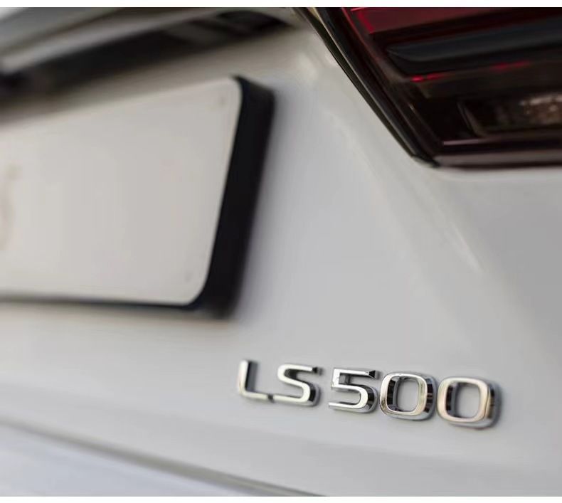 Suitable for Lexus LS350 LS400 LS460hL, including the engine displacement emblem, rear emblem, and car stickers. LEXUS