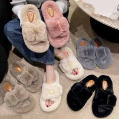 外国貿易の大きいサイズの秋冬の新型の毛のスリッパの交差する革のボタンは厚くなります。