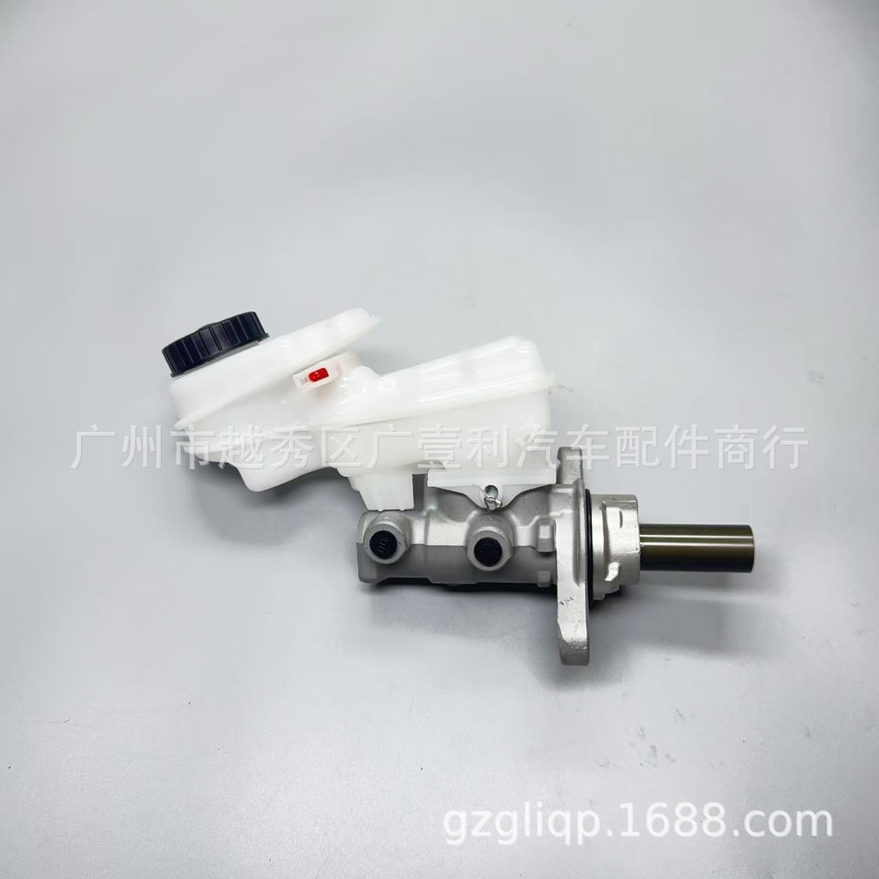 Suitable for Ucya-43-40Za Bt50 12 Ford Pickup Brake Master Cylinder