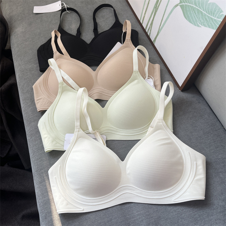 0136 Women's Birch Plaid Flocked Small Chest Gathering Wireless Soft Support Anti-Sagging Side Breast Gathering Bra Underwear