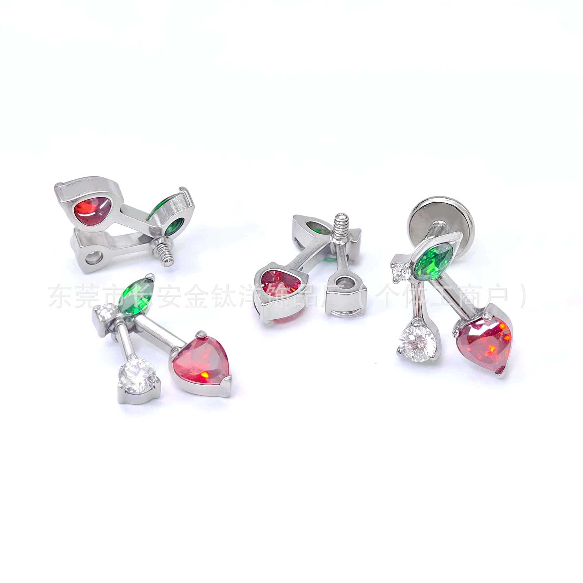 Pointed titanium steel lip stud product view