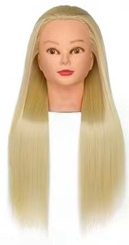 Blanco cremoso (con maquillaje)