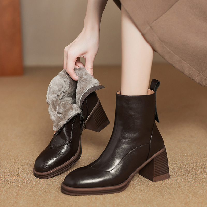 7.5cm Lamb Wool Warm Ankle Boots Women's Round Toe Thick Heel fleece-lined Thick Heel Simple Commuter Snow Boots