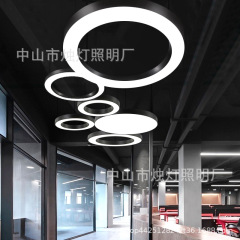 Led中空円オフィスペンダントジムスーパーマーケット環状芸術イルミネーション現代シンプルな店舗用モデルランプ