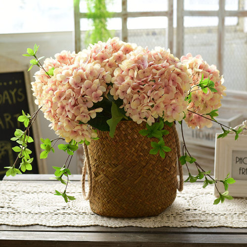 Pastoral straw flower baskets and flower pots, dried flower baskets, hand-woven storage baskets, rattan and bamboo woven living room decorative flower utensils