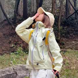 美式复古户外登山连帽冲锋衣外套女韩版宽松春秋新款休闲情侣夹克