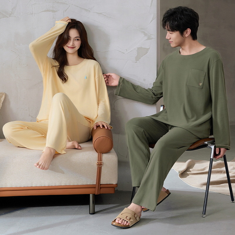 Pajamas de pareja otoño y invierno de ternudo catiónico de manga larga rayas oscuras de alta calidad caliente conjunto de ropa de hogar caliente