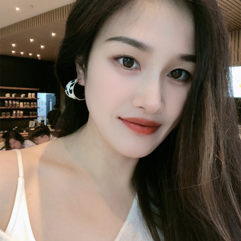 复古几何宽边奶牛马毛C形耳圈耳环女秋冬新款高级感夸张小众耳饰|undefined