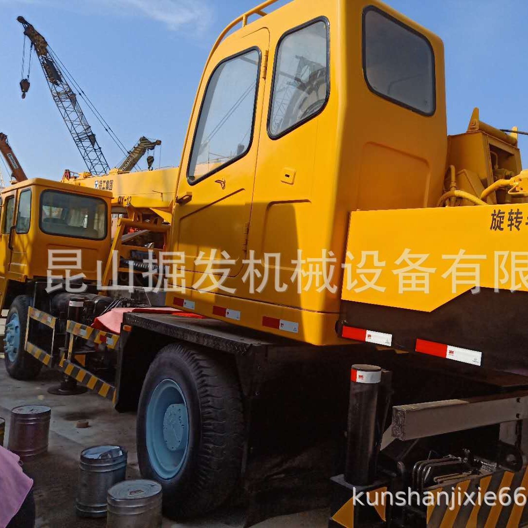 二手徐工12吨吊车，XCMG QY12起重机 上海