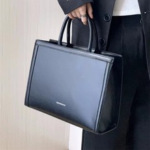 日系高级感通勤纯色公文包韩版文艺手提包时尚大容量单肩斜挎包女