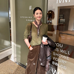 K姐KSOEUR【炫彩秘境】微笑领松弛感 花纱莱赛尔山羊毛绒针织开衫