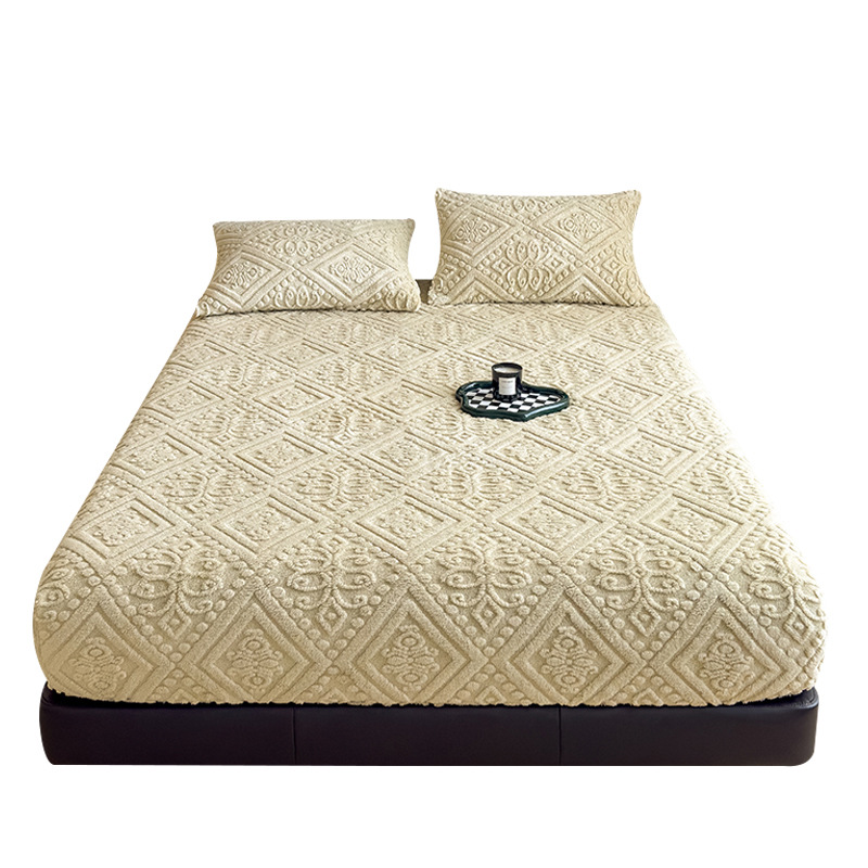 Cama de terciopelo de leche tallada una sola pieza en otoño y invierno calentamiento Simmons colchón cubierta de cubierta de cama de terciopelo de coral grueso cubierta