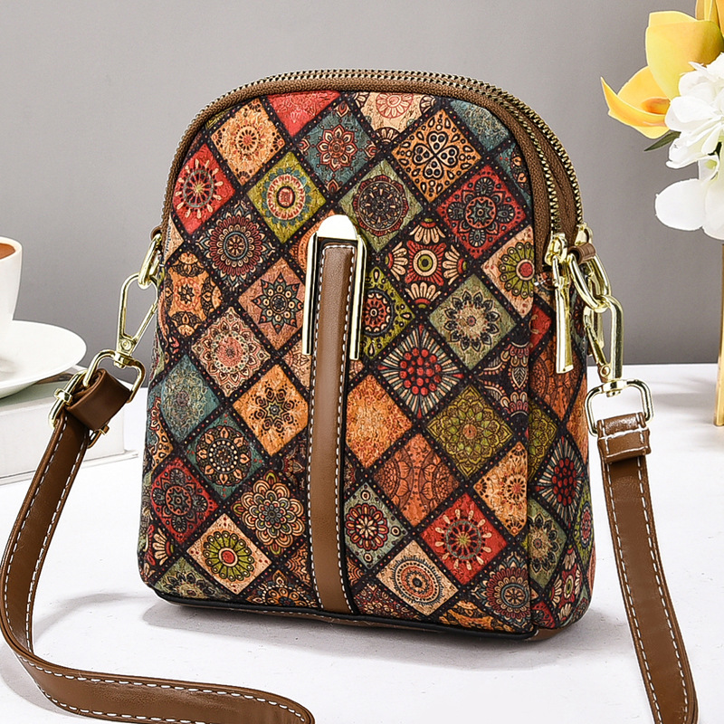 Cross-Border Hot-Selling 2026 New Ethnic Style Bohemian Print Phone Bag for Daily Casual Use, Versatile Shoulder and Crossbody Bag