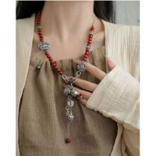 GlowCharm���J�A�������i������Ů����ʽ���L