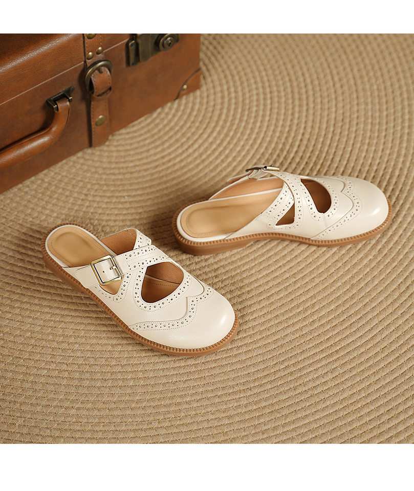 Dép sandal nữ da bò mũi trùm đế bằng, quai chéo chạm trổ cổ điển — đen chi tiết 13