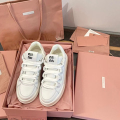 高版本 謬m家厚底休閒小白鞋女2023新款真皮百搭圓頭麵包系帶板鞋