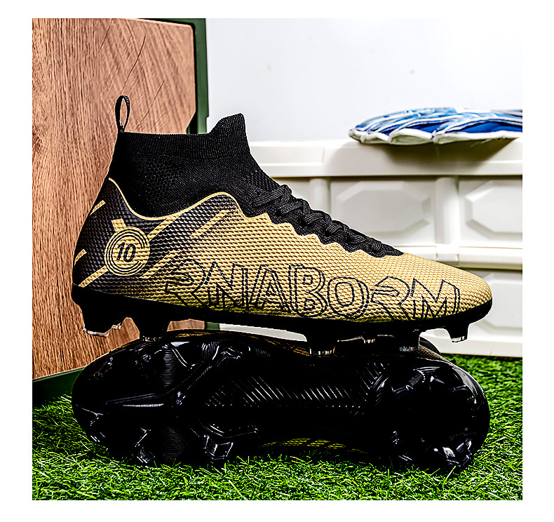 Autumn New High Top Long Men's and Women's Gold School Professional Training Broken Nail Football Shoes_voghion.com