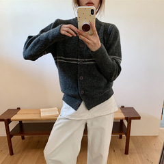 秋冬针织衫女2025韩系新款设计感撞色单排扣简约休闲圆领毛衣外套