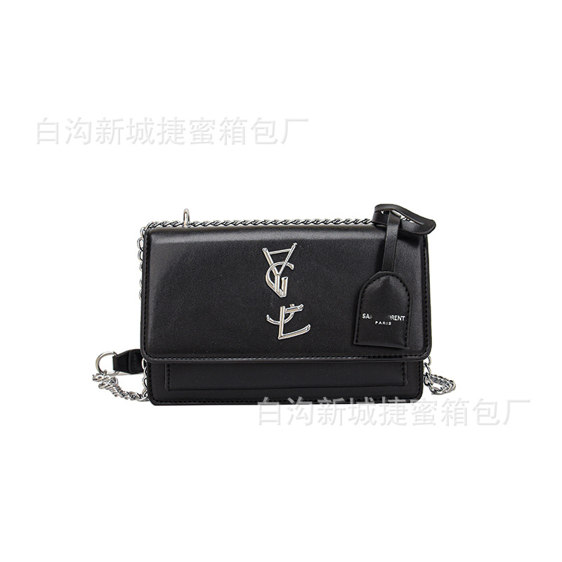 2024跨境新款质感时尚链条女包单肩斜挎包百搭腋下女士小方包bags