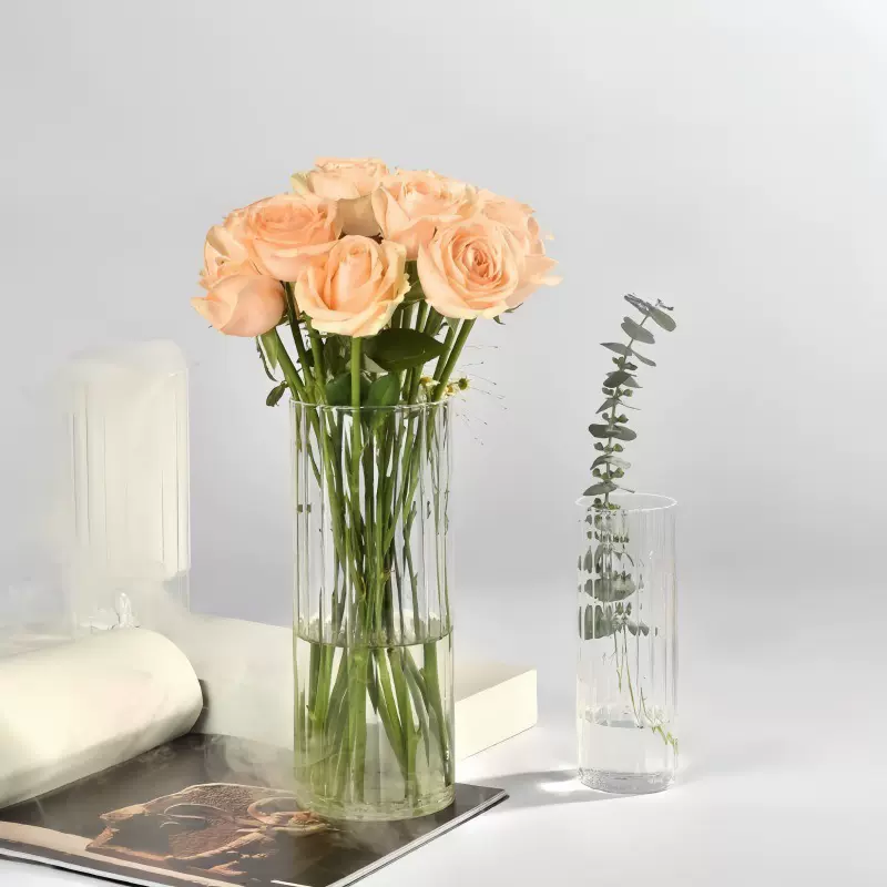 批发多规格透明玻璃生态瓶客厅水培插花器摆件玫瑰花竖纹玻璃花瓶