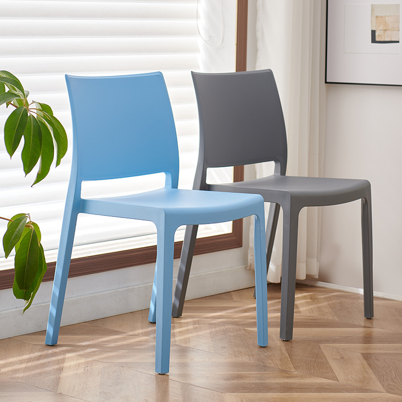 Sillas de estilo de lujo ligero de alta calidad sillas de respaldo taburetes de red sillas de comedor de plástico nórdico creativo moderno simple para el hogar