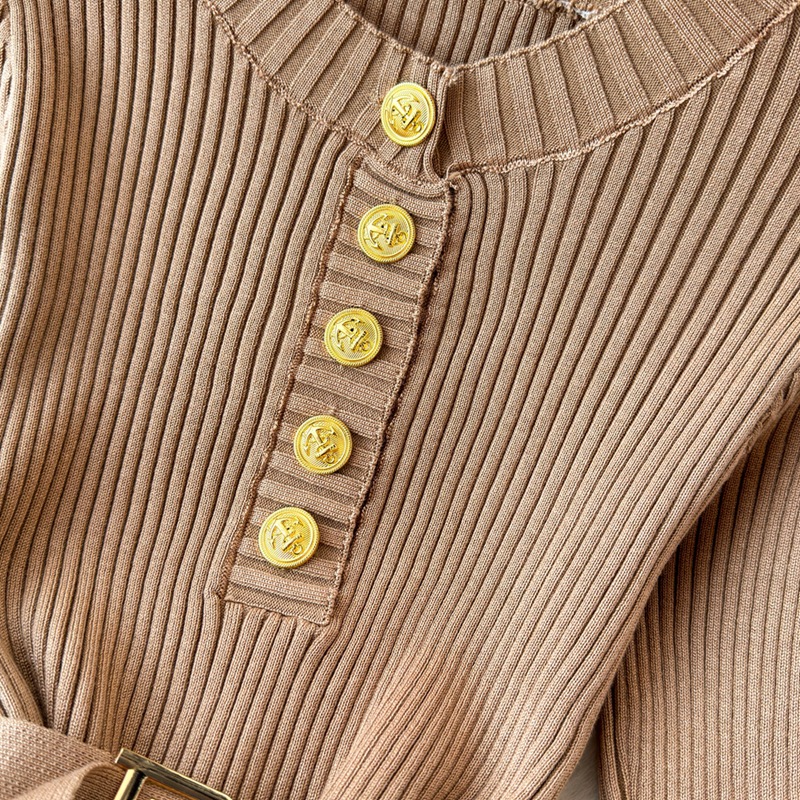 Abito in maglia spessa con scollo rotondo di alta qualità da donna con cintura, gonna aderente con fondo sottile e fianchi avvolti_voghion.com